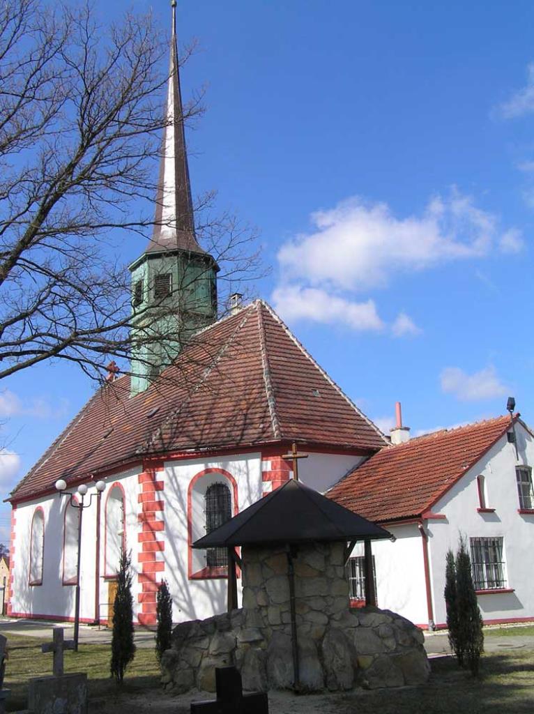 Kościół pw. Matki Boskiej Szkaplerznej w Starym Węglińcu